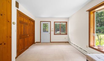 1 Old Milford Rd, Amherst, NH 03031