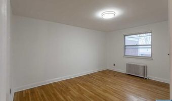 50 S First St, Bergenfield, NJ 07621