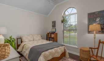 4204 Parkridge Dr, Benton, LA 71006