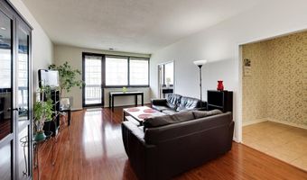 1805 CRYSTAL Dr 1102S, Arlington, VA 22202
