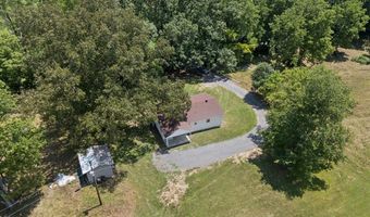 2585 Pow Rd, Baxter, TN 38544