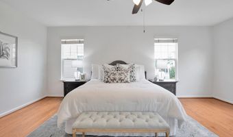20997 POTOMAC TRAIL Cir, Ashburn, VA 20148