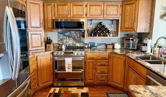 11 Lime Lake Dr, Avoca, MN 56114