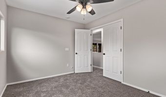 6883 S GEMSTONE Pl, Chandler, AZ 85249