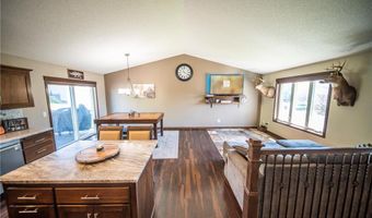 426 Creek Ave, Delano, MN 55328