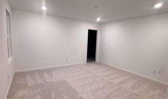 933 Glowing Star Ln, Angier, NC 27501