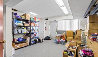 8923 Gravois Rd, Affton, MO 63123