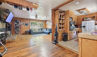 613 Robbinsville Rd, Andrews, NC 28901