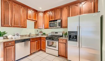 14 E HAMBURG St E, Baltimore, MD 21230