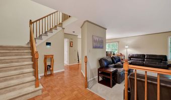 176 BURNING TREE Rd, Dover, DE 19904