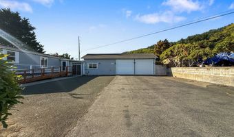 98603 CAMELLIA Dr, Brookings, OR 97415