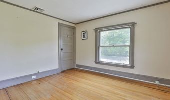 108 Ponemah Rd, Amherst, NH 03031