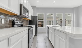 474 WINDMILL PALM Cir, Altamonte Springs, FL 32701