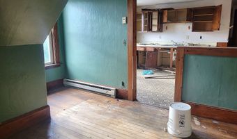 185 Park St, Berlin, NH 03570