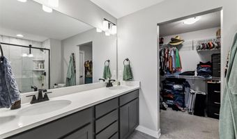 1819 8th Ave SE, Altoona, IA 50009