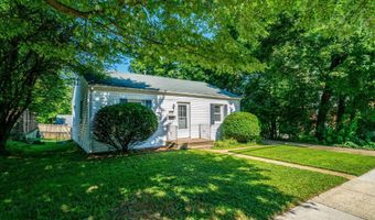 1404 N ROOSEVELT St N, Arlington, VA 22205