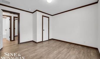 2060 Washington St, Algonac, MI 48001