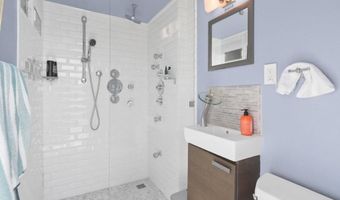 9833 Estrella Dr, Spring Valley, CA 91977