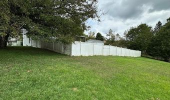 114 E Concord St, Athens, WV 24712