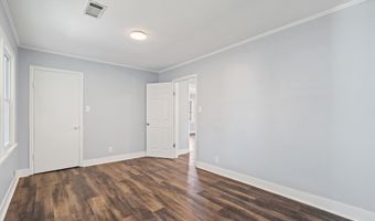 210 West St, Batesville, MS 38606