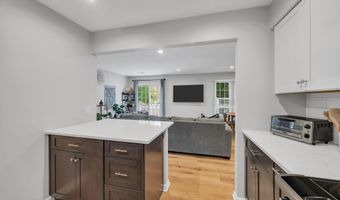 22 Alexandria Way, Basking Ridge, NJ 07920