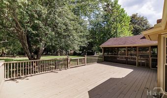 1035 Whit Davis Rd, Athens, GA 30605