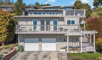 445 Monterey Dr, Aptos, CA 95003