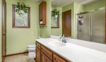 13922 68th St NW, Annandale, MN 55302