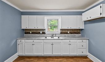 645 W Wainman Ave, Asheboro, NC 27203