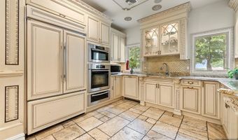 151 Mackay, Bergenfield, NJ 07621