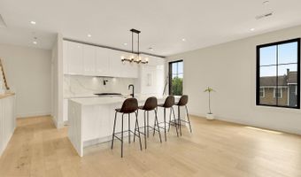 2100 4TH St NE #2, Washington, DC 20002