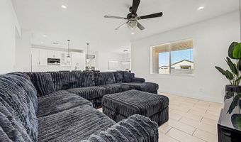 15981 S STEVENS Pl, Arizona City, AZ 85123