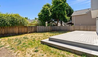12576 NW MAPLECREST Way, Banks, OR 97106