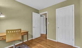 29 Pheasant Dr, Bayville, NJ 08721