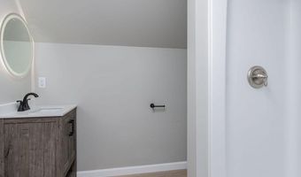 783 Hooksett Rd, Auburn, NH 03032