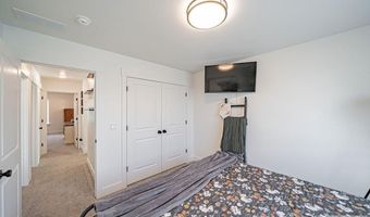 388 Church St, Ammon, ID 83401