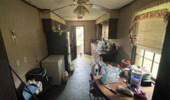 115 Henry St, Batesburg, SC 29006