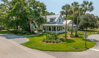 19 11th St, Apalachicola, FL 32320