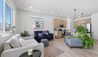 1076 Buck Valley Dr, Berthoud, CO 80513