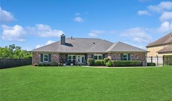 100 PRIMROSE Dr, Belle Chasse, LA 70037