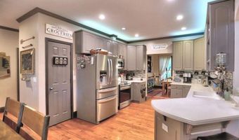 330 FLINT HILL Rd, Aragon, GA 30104