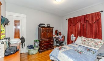638 Pontiac Ave, Cranston, RI 02910
