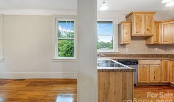 181 Courtland Pl, Asheville, NC 28801