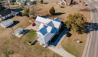 181 N Main St, Baxley, GA 31513