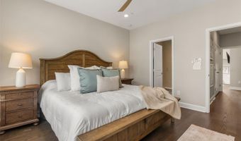 2058 PACKING DISTRICT Way, Orlando, FL 32804