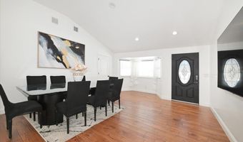 62 Bayside Ave, Amityville, NY 11701