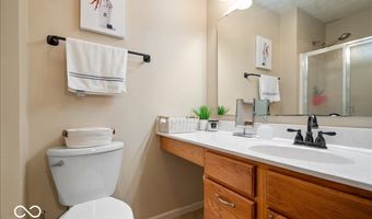 426 Waterford Ln, Avon, IN 46123