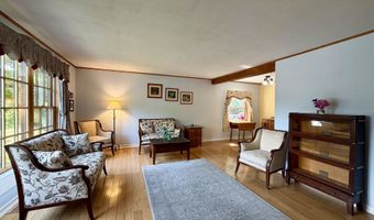 120 Carriage Hill Rd, Brattleboro, VT 05301