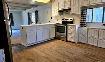 1905 WAVERLY Dr 17, Albany, OR 97322