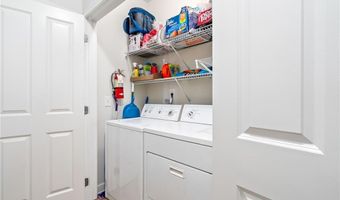 607 W GLENN Ave 103, Auburn, AL 36832